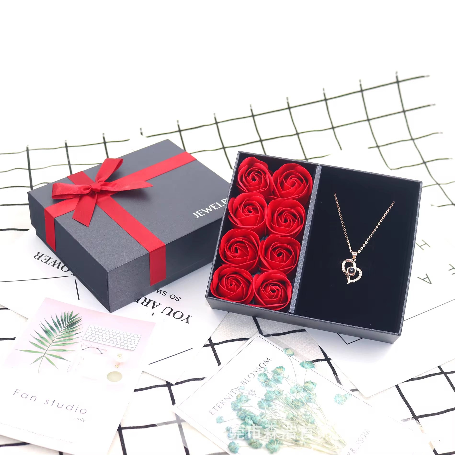 Romantic Gift Set for Her - Necklace & Soap Roses | Bend the Trend