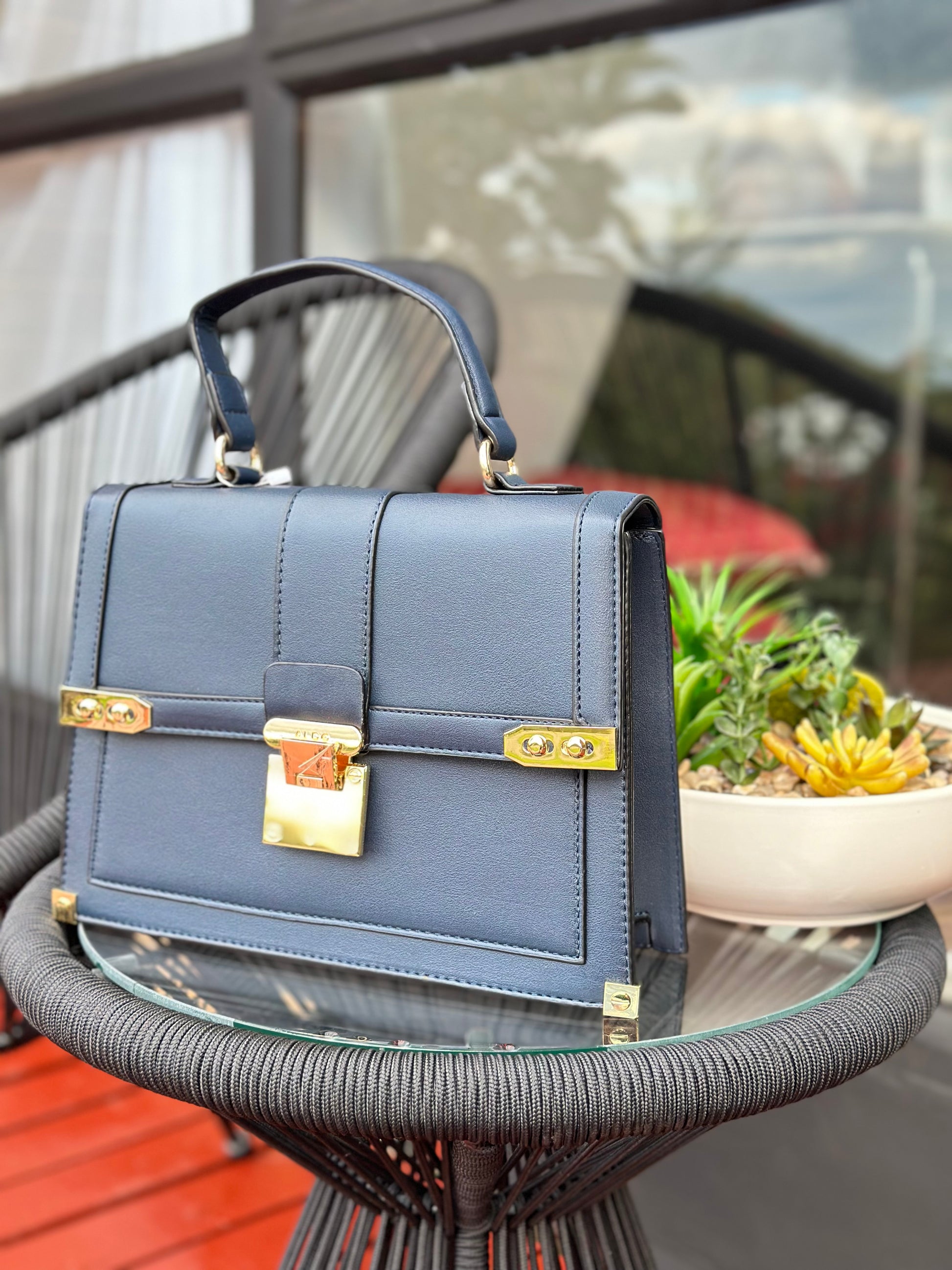 Crossbody Bag - Women's PU Leather Hobo Bag | Bend the Trend