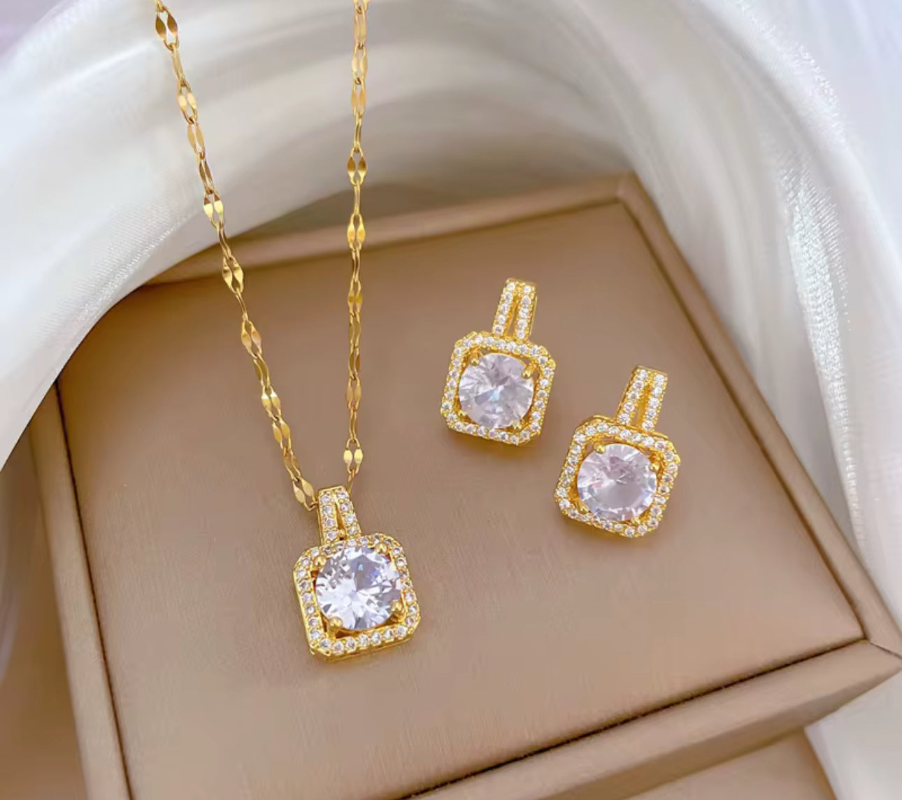 Jewelry Sets ,Necklace ,Chain,Earrings Gift set chain and earrings Stainless steel Hypoallergenic