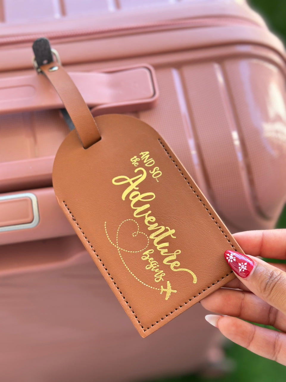 Luggage Tag - Stylish "Adventure Begins" Travel Tag | Bend the Trend