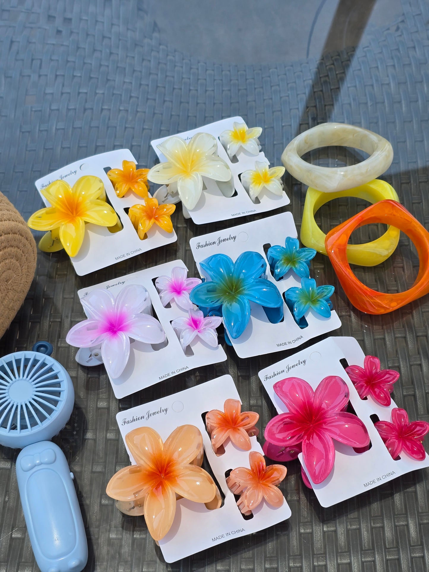 Hair Clip Set - Flower Design Hair Claw Clips | Bend the Trend