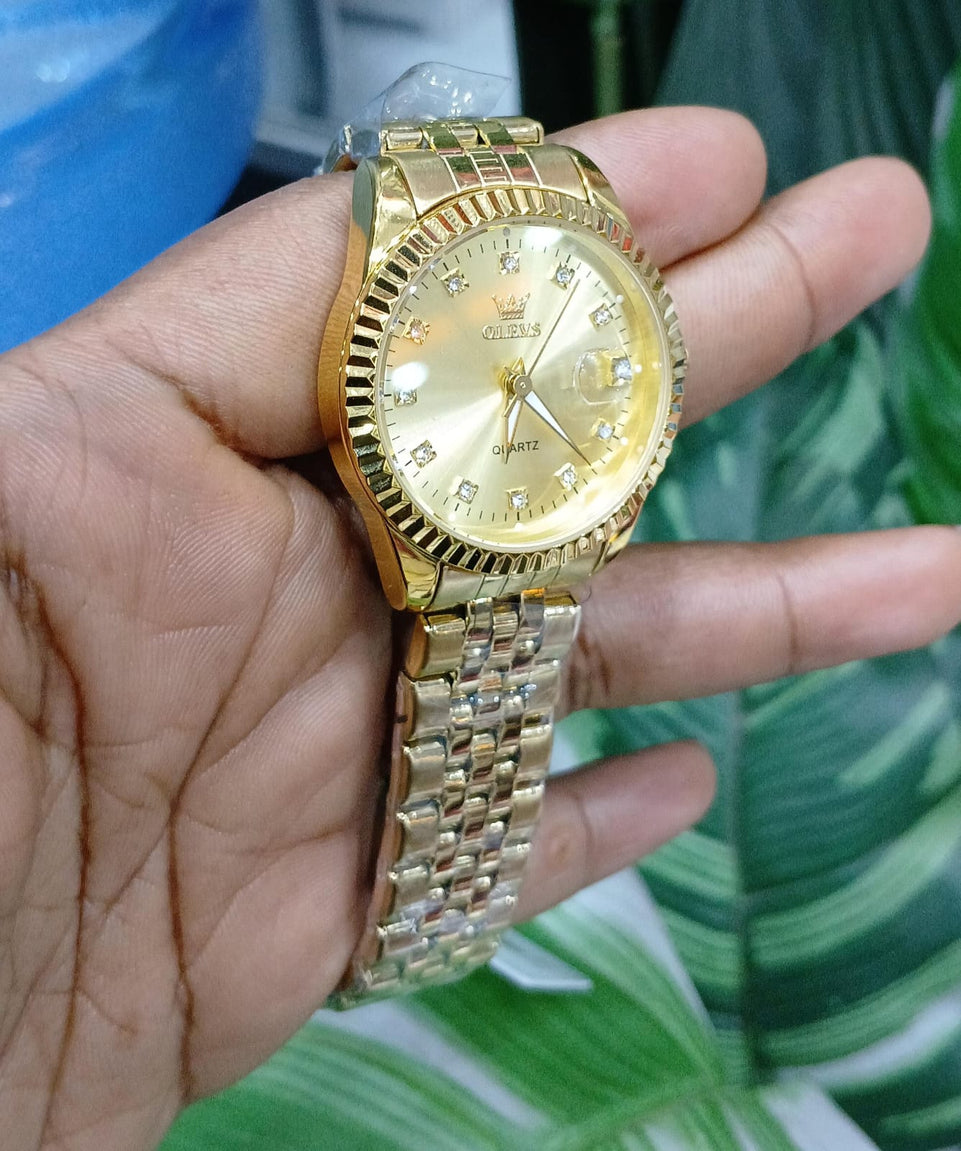 Men's Watch - Gold Tone Luxury Bracelet Watch | Bend the Trend