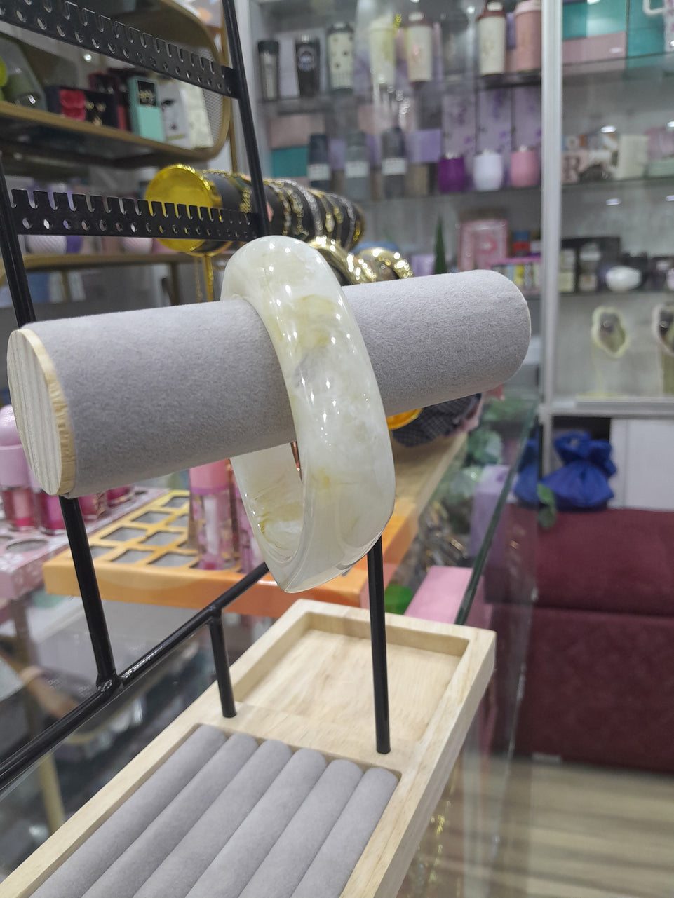 Statement Bangle - Chunky Resin Glossy Bracelet | Bend the Trend