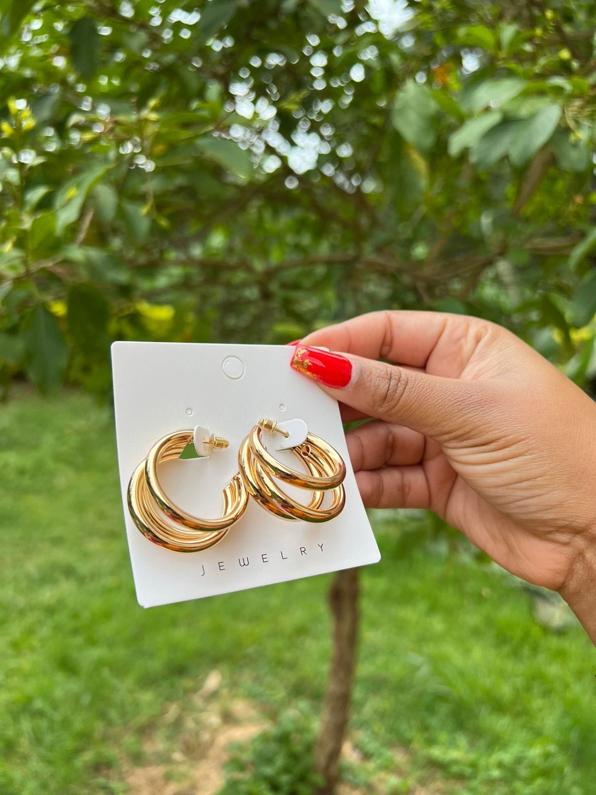 Earring with 3 mini loops