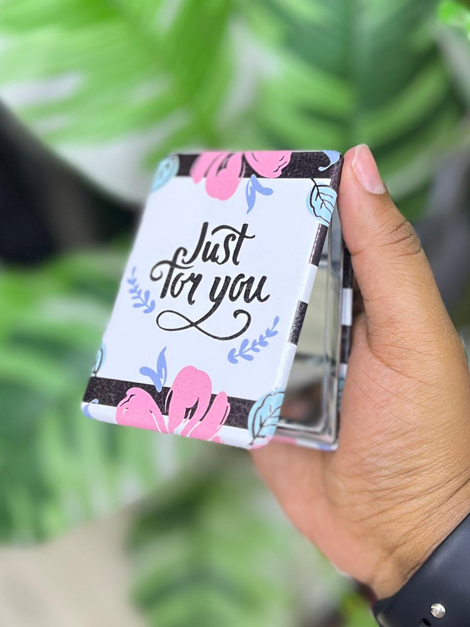 Pocket mirror just for you