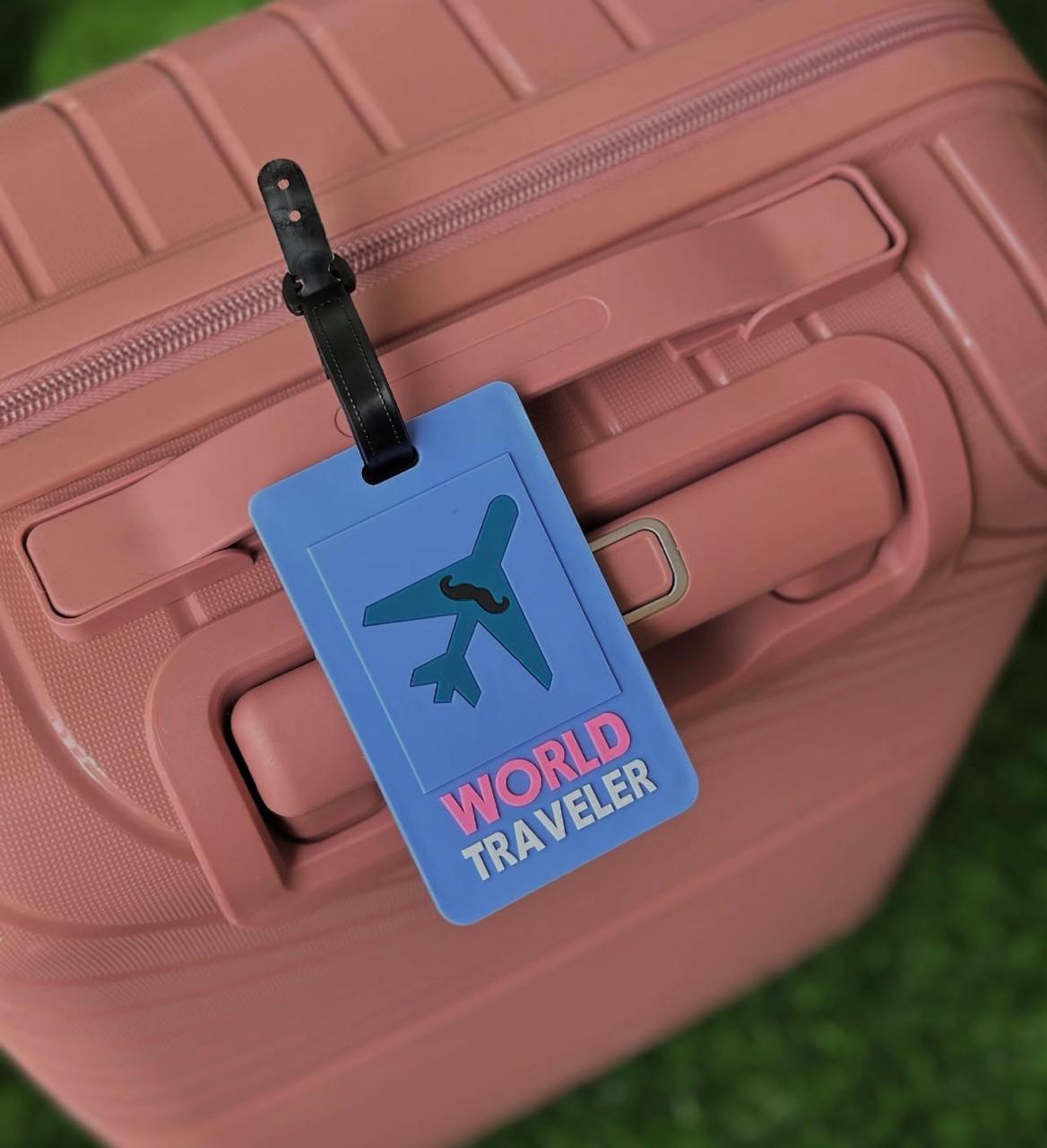 Luggage tag world traveller