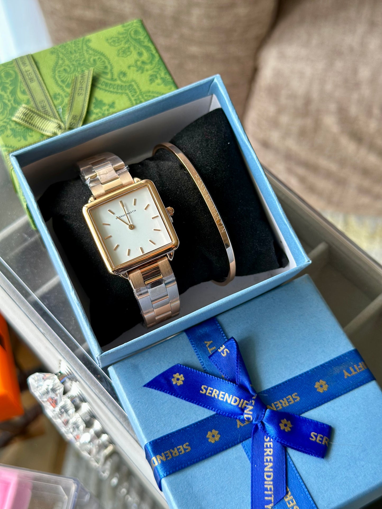 Hannah Martin Luxe Square Dial Women’s Watch & Bracelet Set – Rose Gold Stainless Steel