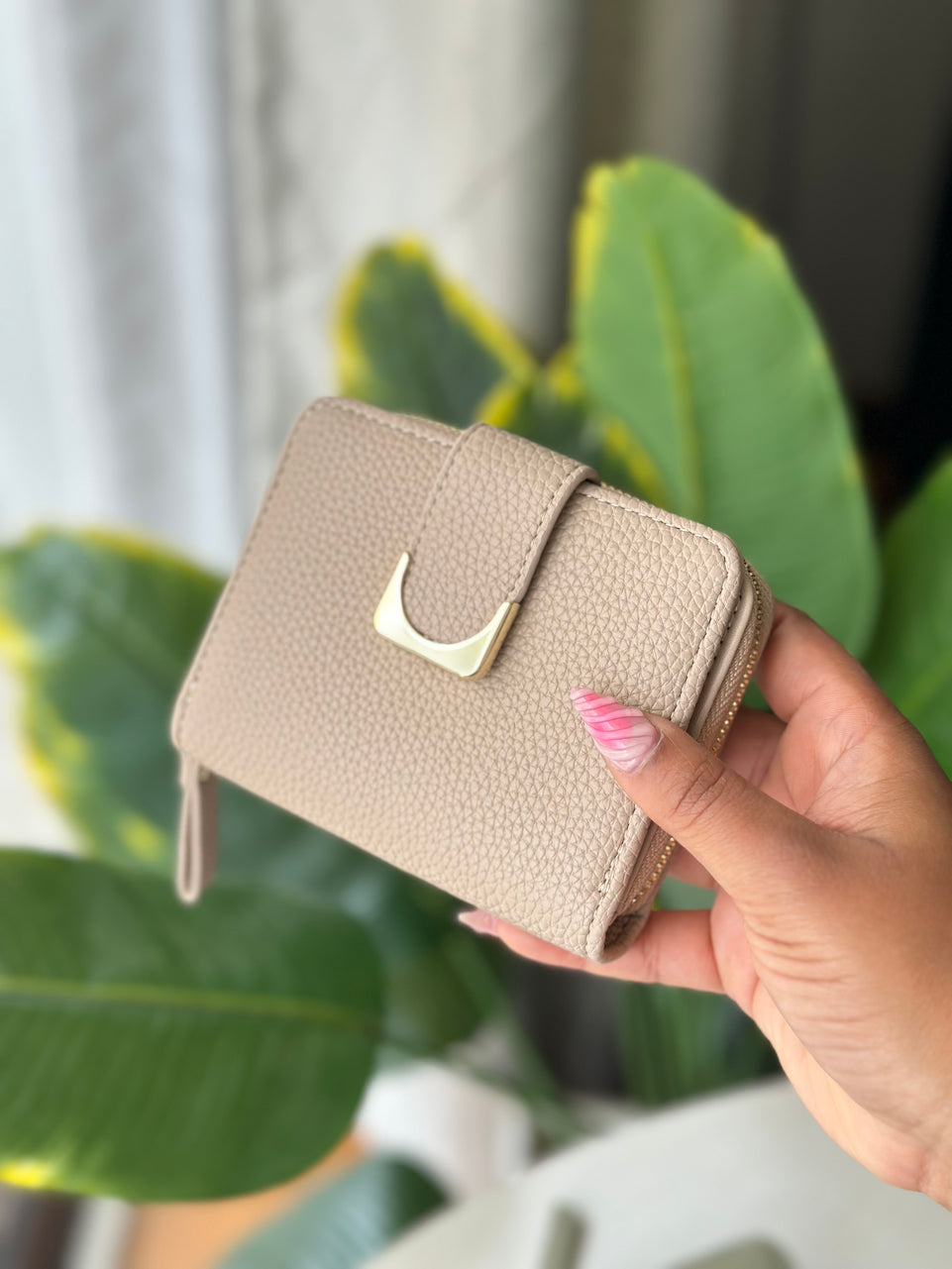 Wallet The Luxe Taupe Wallet