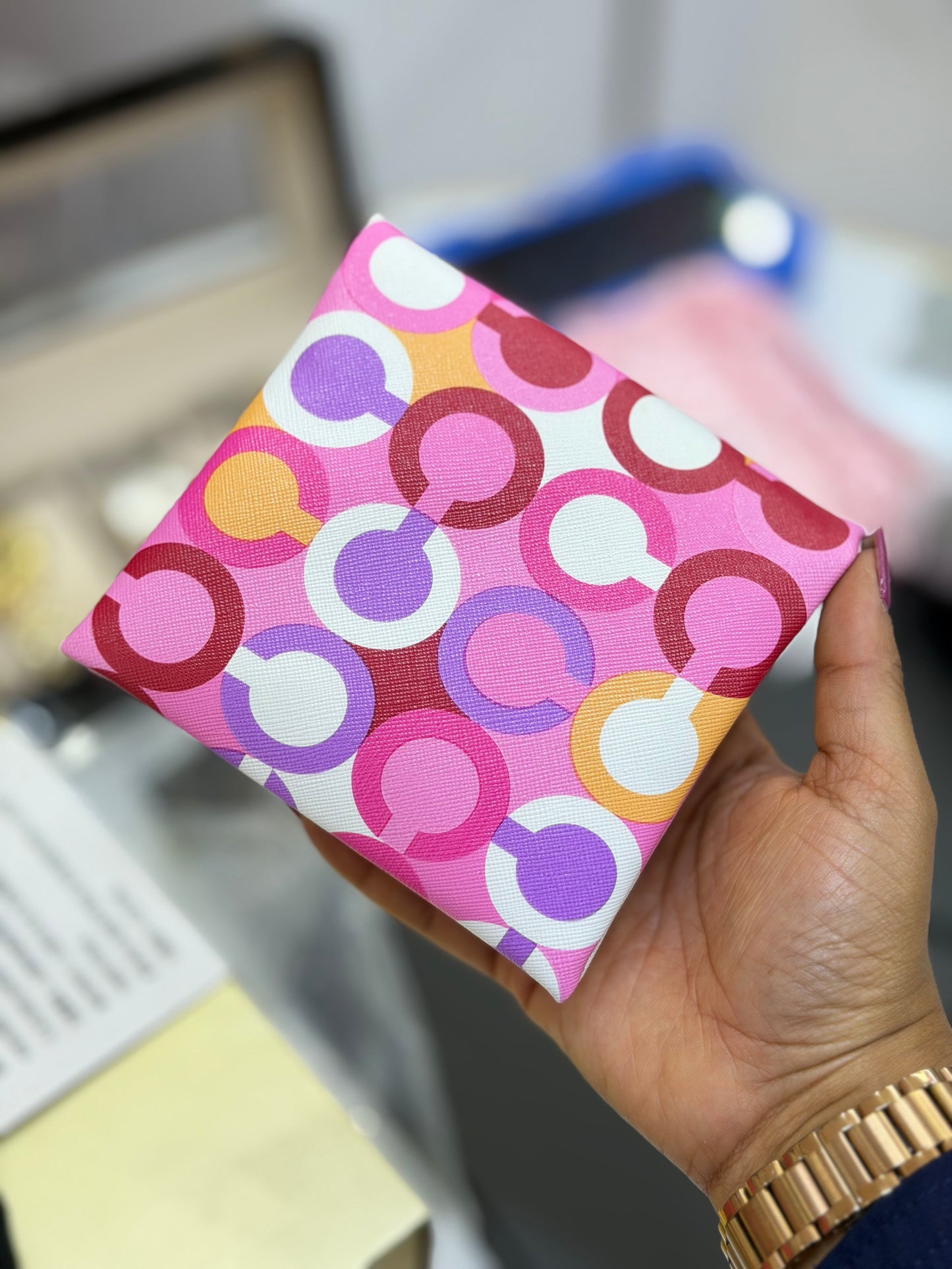 Pad pouches pouch Assoreted