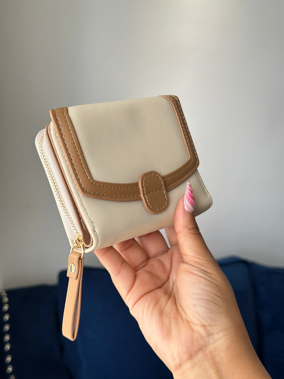 Women's Wallet - Compact Bifold Wallet with Zipper | Bend the Trend