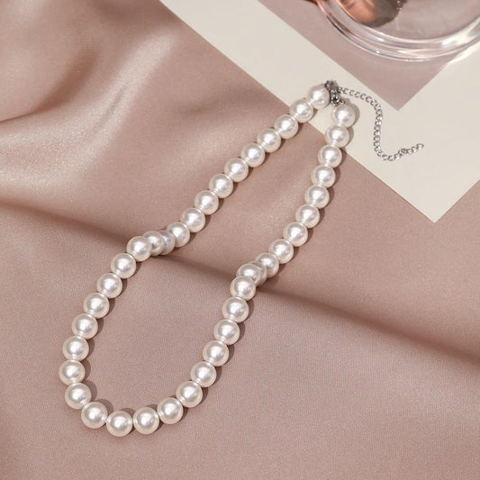 Pearl Necklace - Modern Pearl Necklaces for Women | Bend the Trend
