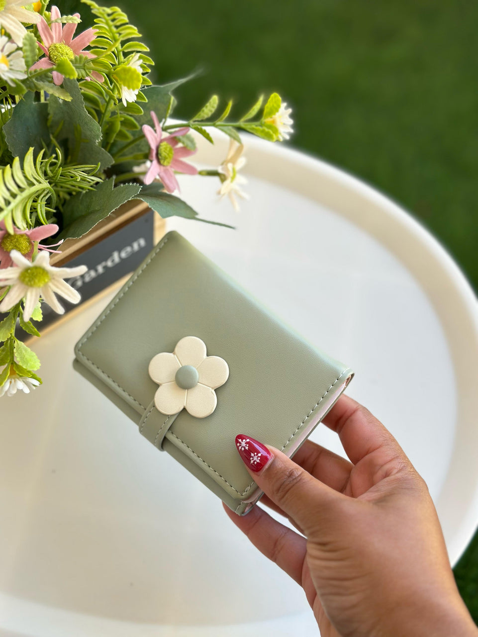 Women's Wallet - Floral Print Mini Wallet | Bend the Trend