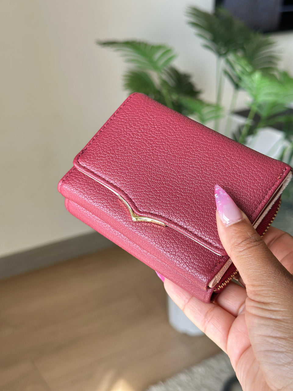 Women's Wallet - Compact V-Shape Faux Leather Wallet | Bend the Trend