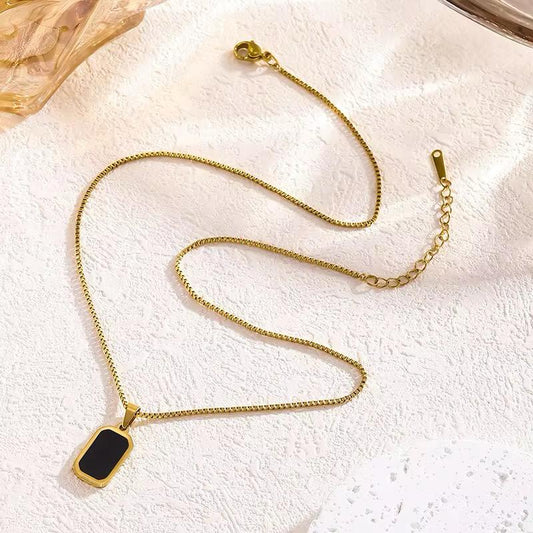 Chain ,Necklace pendant Black Steel Petal Tag Pendant