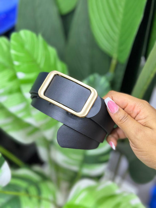 Belt square buckle