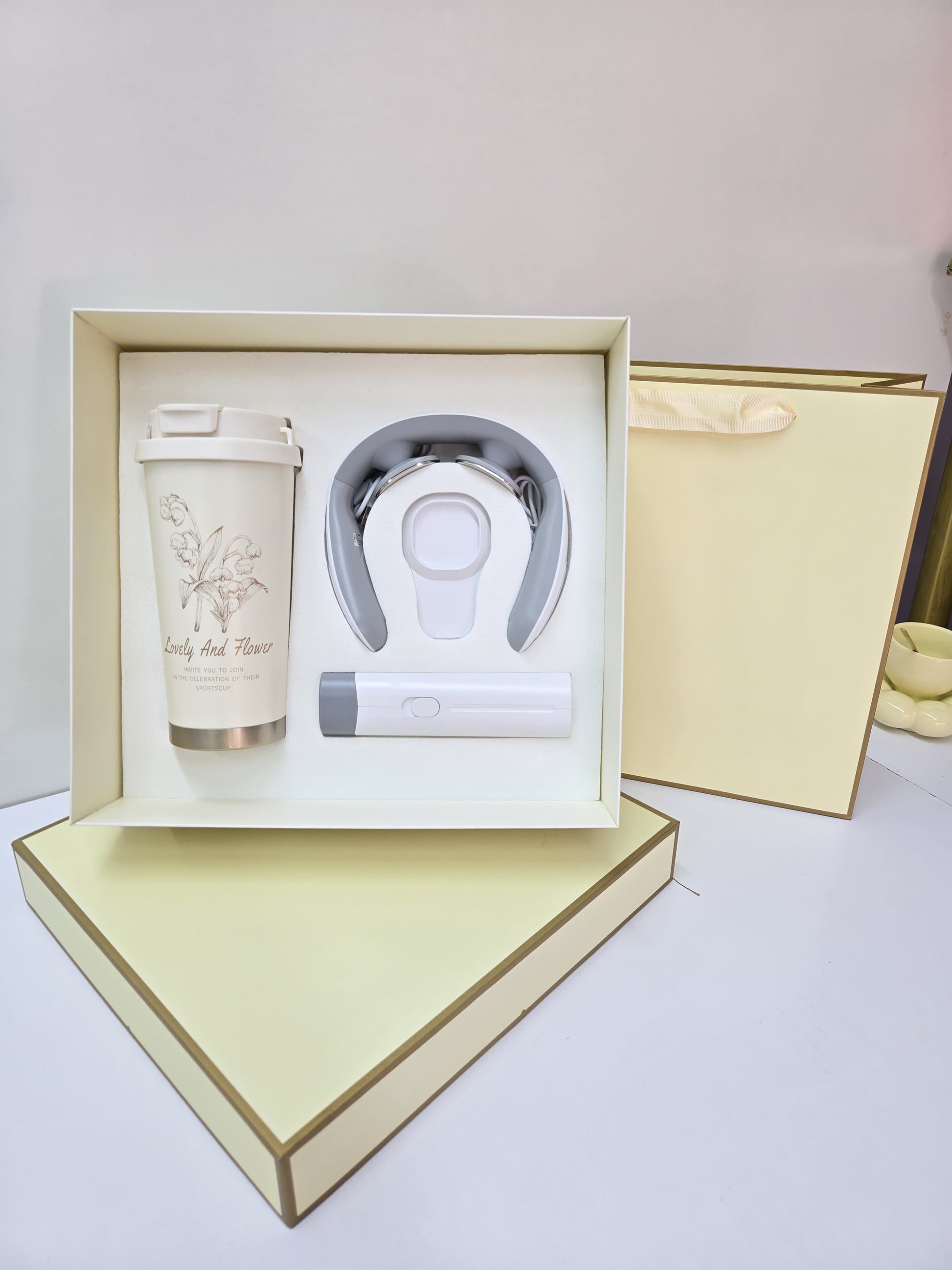 Neck Massager  - Gift Set with Power Bank and Tumbler | Bend the Trend