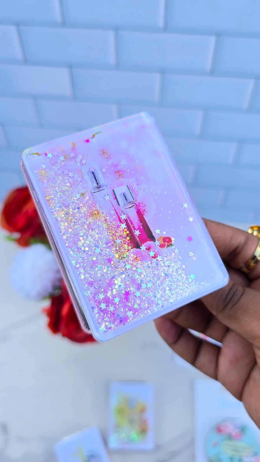 Mirror perfume design