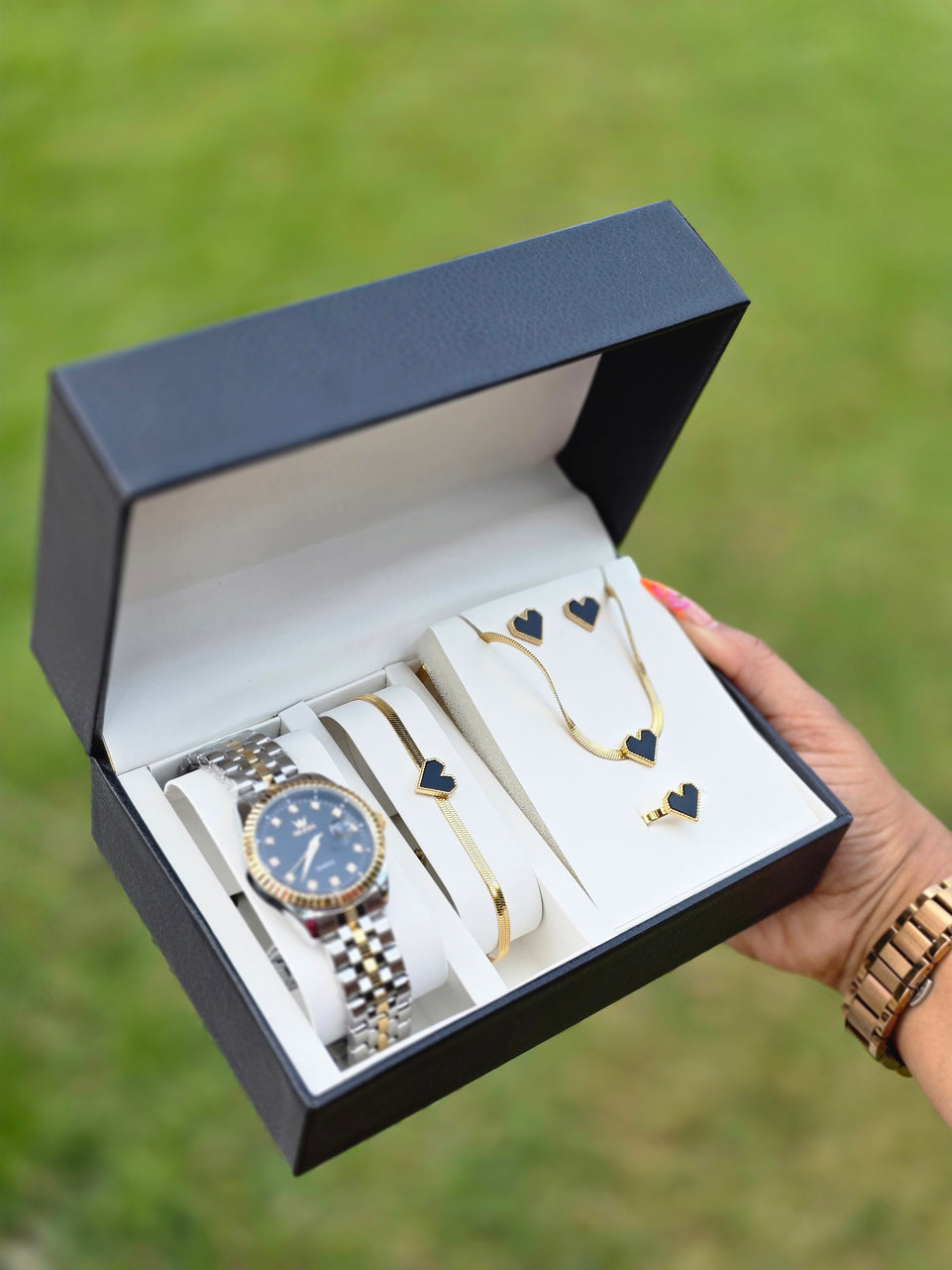 Jewelry Set for Women - Watch & Heart Symbol Necklace Set | Bend the Trend