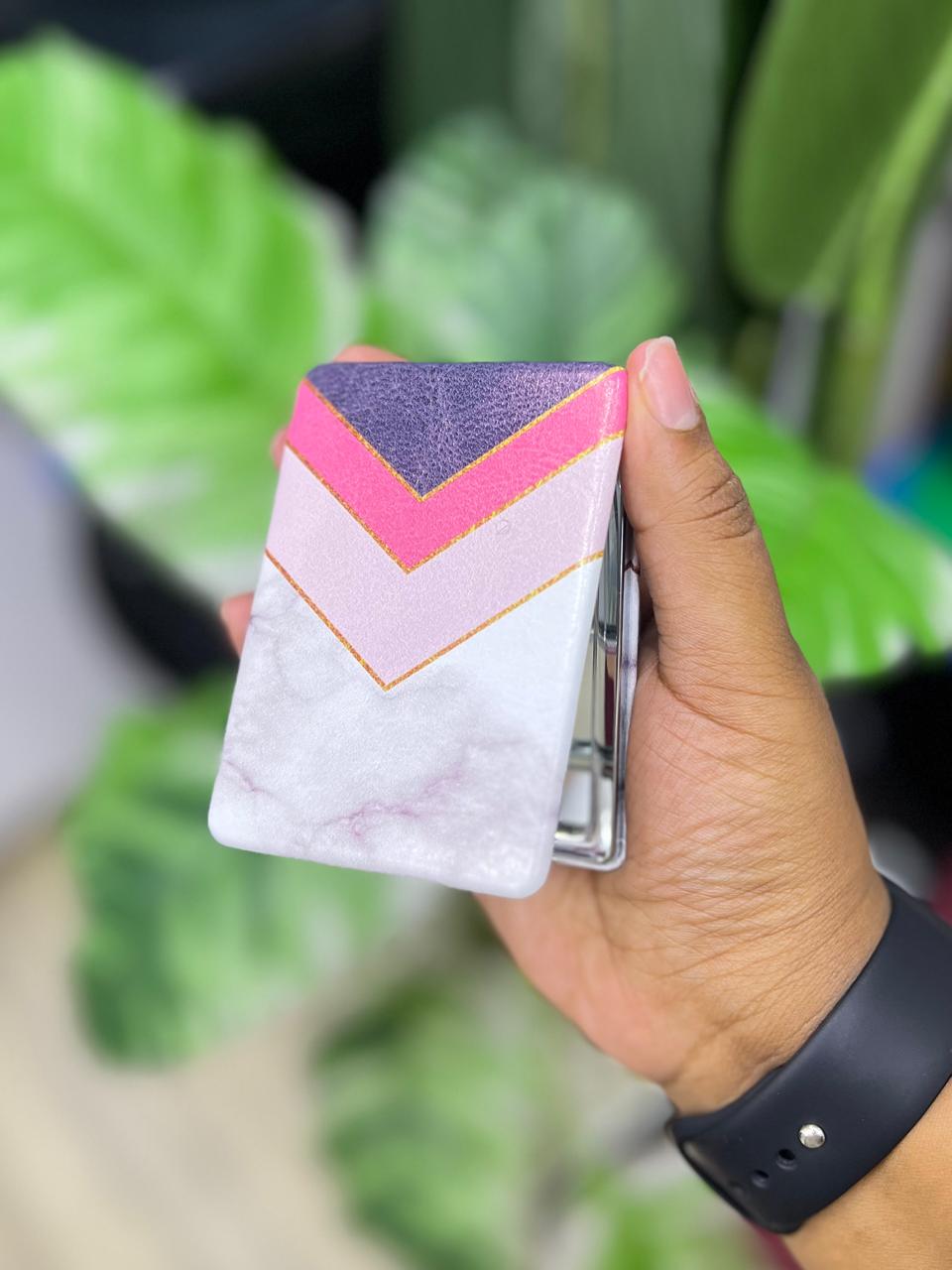 Pocket mirror just for you